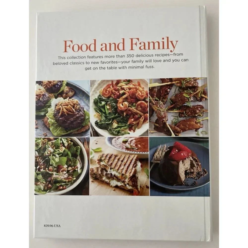 FAMILY CIRCLE OUR BEST RECIPES 2016 by Family Circle